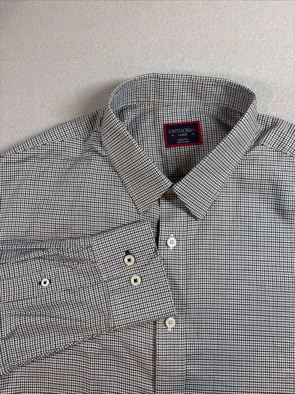 UNTUCKit Men's Black & White Micro-Check Dress Shirt - Spread Collar